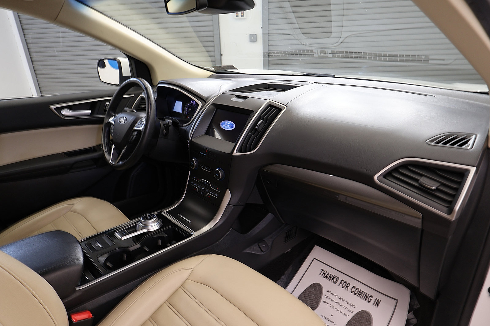 Used 2020 Ford Edge SEL w/ Convenience Package AWD/4WD image 16