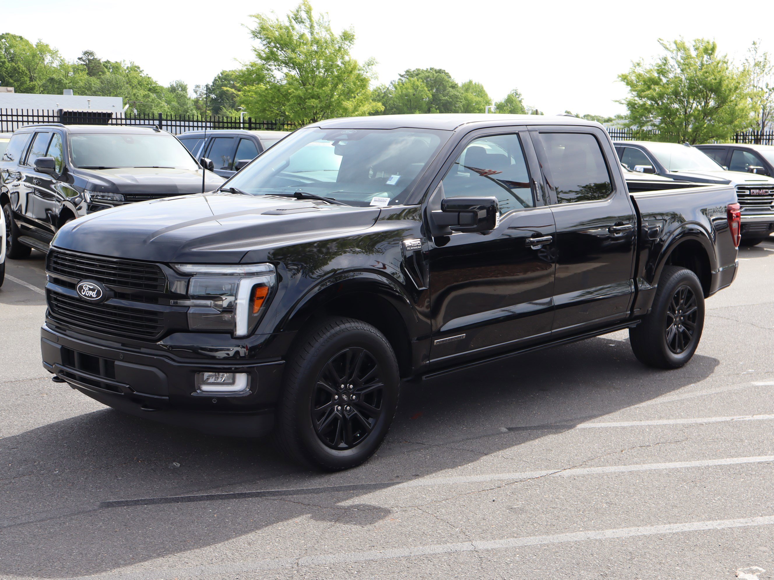 Used 2024 Ford F150 Platinum w/ Equipment Group 702A High AWD/4WD image 5