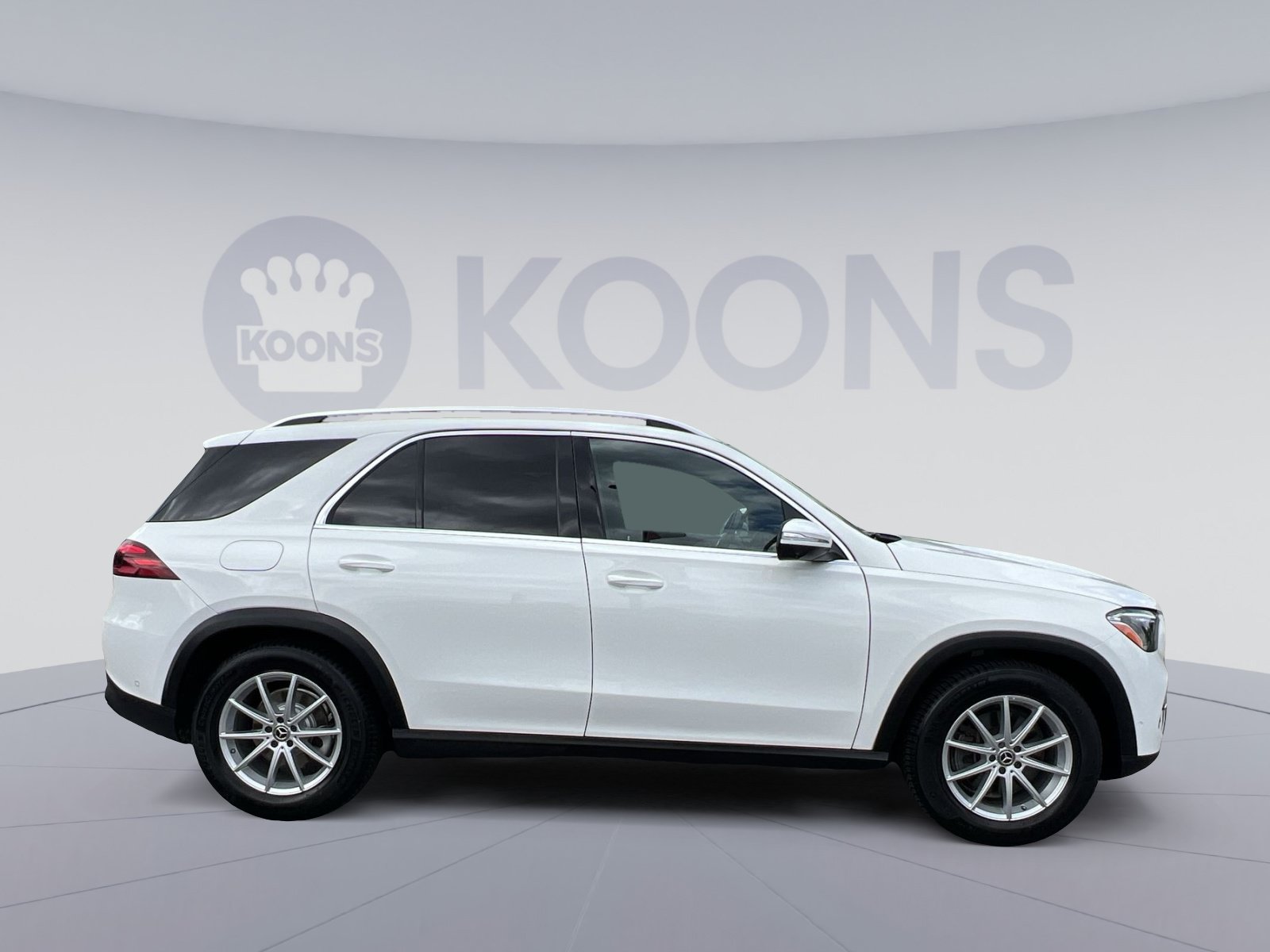 Used 2025 Mercedes-Benz GLE 350 4MATIC image 12