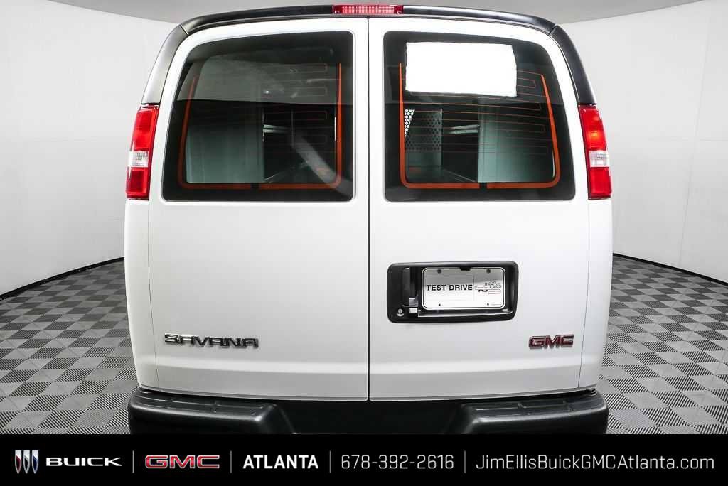 New 2025 GMC Savana 2500 w/ Driver Convenience Package RWD image 24