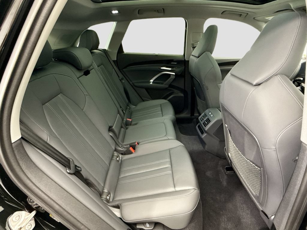 Used 2025 Audi Q5 Premium Plus AWD/4WD image 22