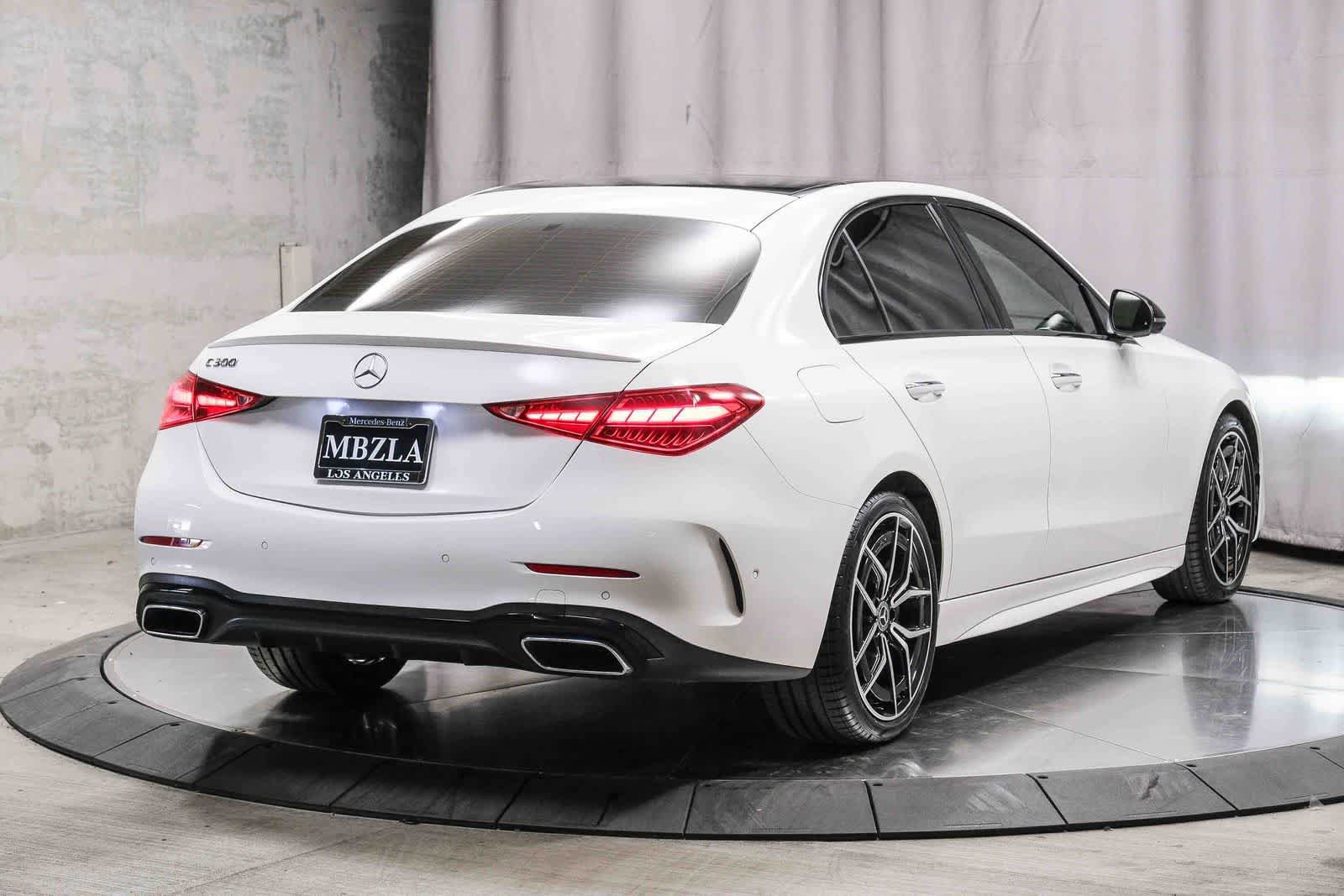 Certified 2023 Mercedes-Benz C 300 Sedan image 4