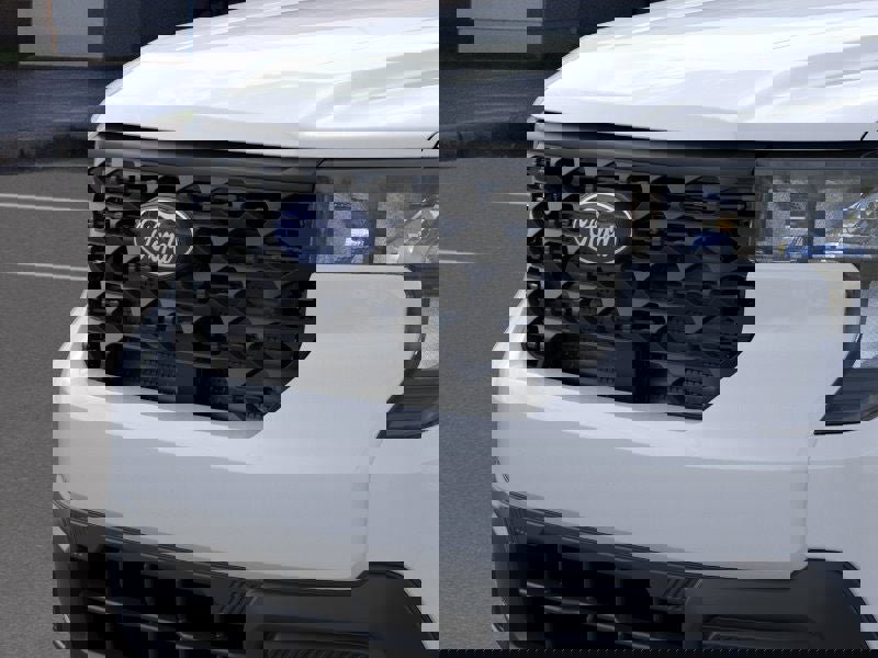 New 2026 Ford Maverick XL image 18