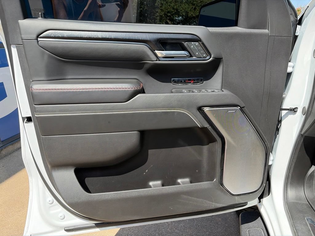 Used 2025 GMC Sierra 1500 AT4X AWD/4WD image 23
