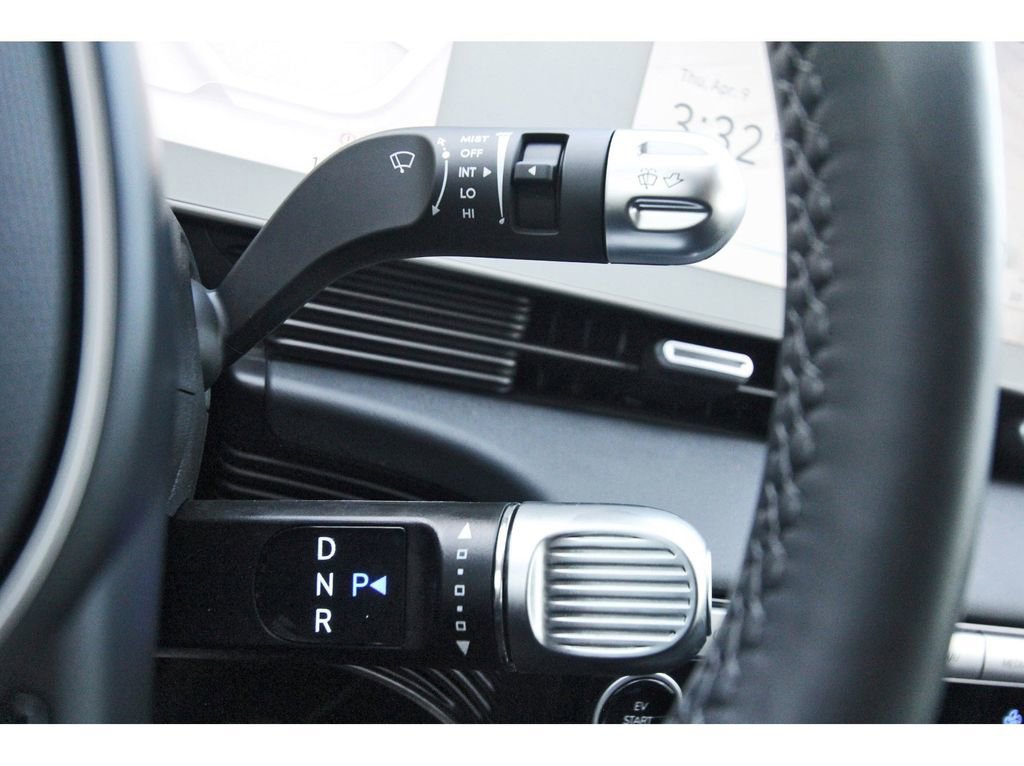 Certified 2024 Hyundai Ioniq 5 SEL RWD image 21