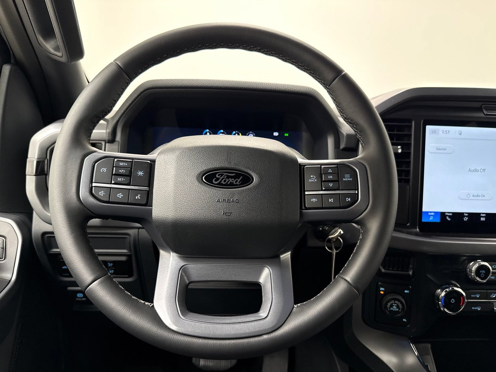 New 2026 Ford F150 XLT w/ XLT Black Appearance Package AWD/4WD image 22