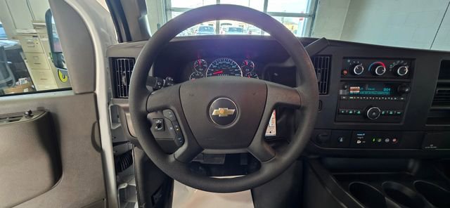 New 2026 Chevrolet Express 3500 w/ Power Convenience Package image 18
