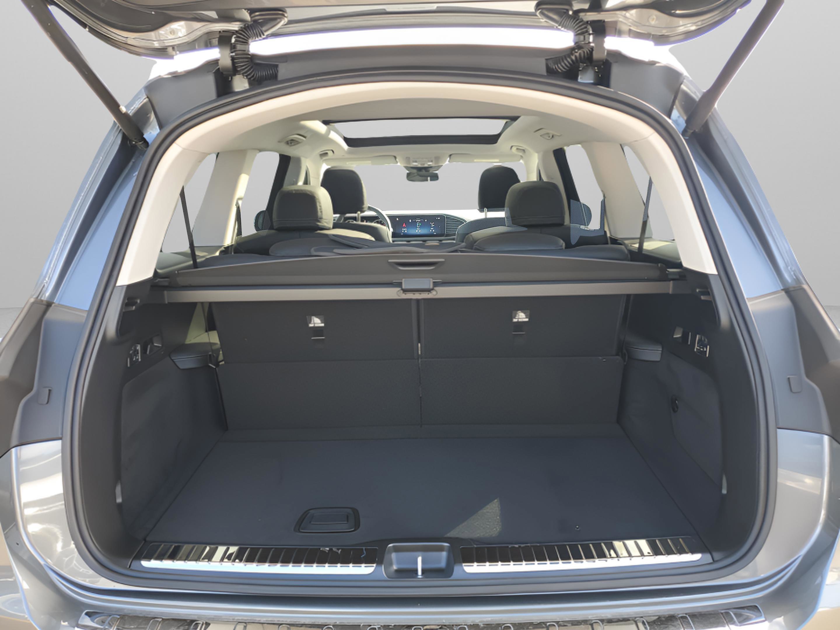 Certified 2026 Mercedes-Benz GLS 450 4MATIC image 9