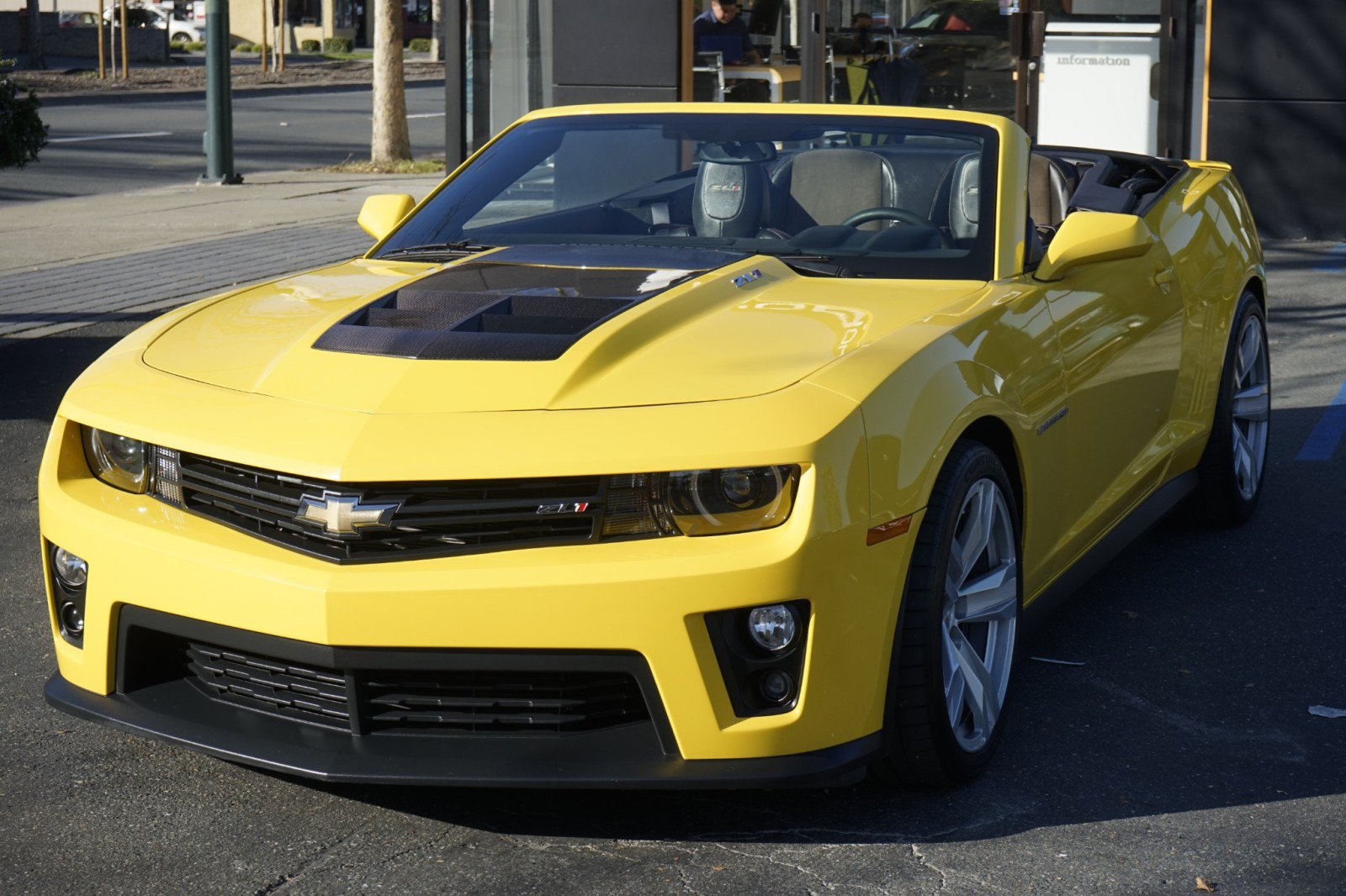 Used 2013 Chevrolet Camaro ZL1 RWD image 4