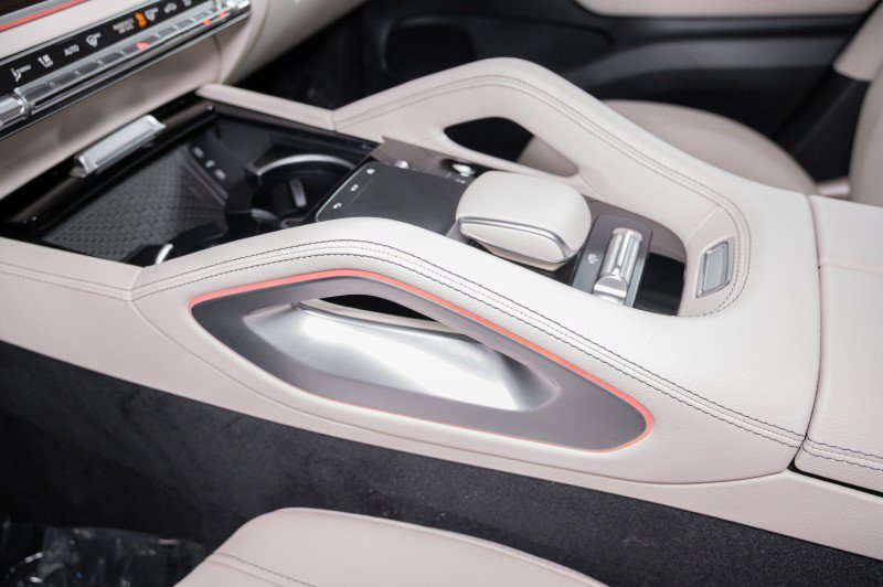 Certified 2026 Mercedes-Benz GLS 450 4MATIC image 13