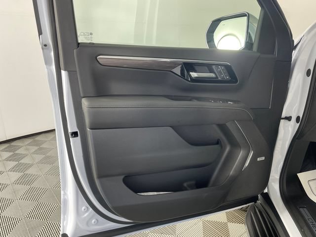 New 2026 Chevrolet Tahoe Premier w/ Sun And Tow Package AWD/4WD image 15