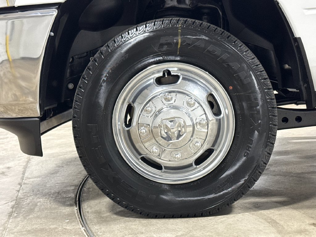 New 2027 RAM 3500 Tradesman AWD/4WD image 27