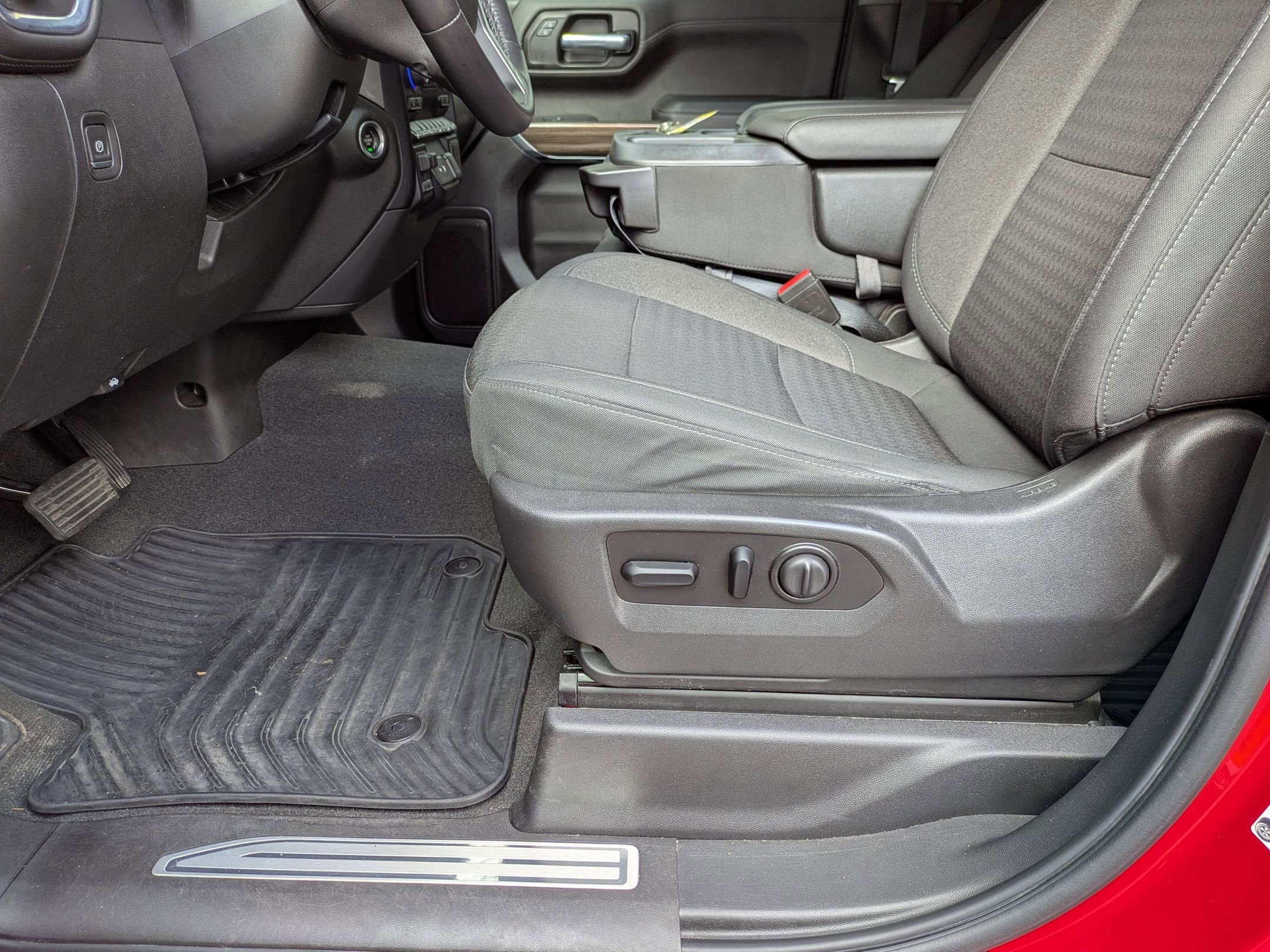 Used 2021 Chevrolet Silverado 1500 RST w/ Rally Edition image 12