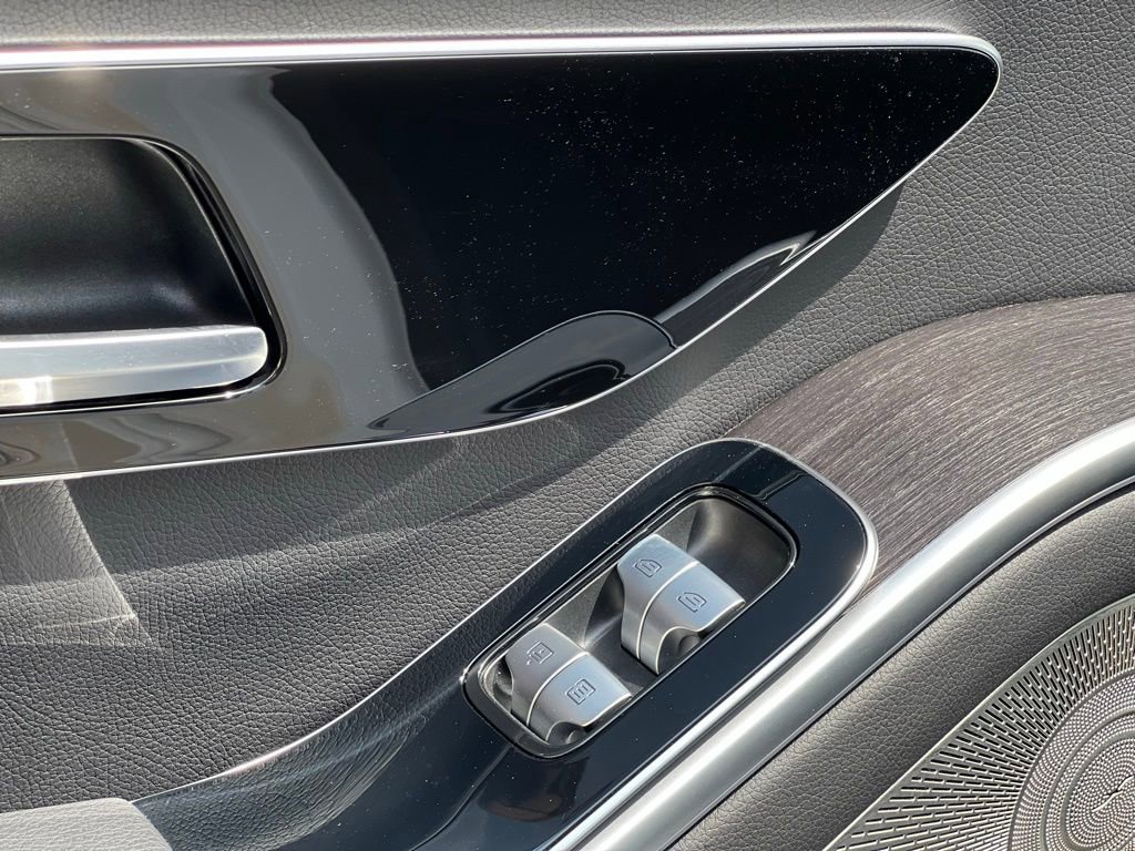Certified 2022 Mercedes-Benz S 500 4MATIC image 43