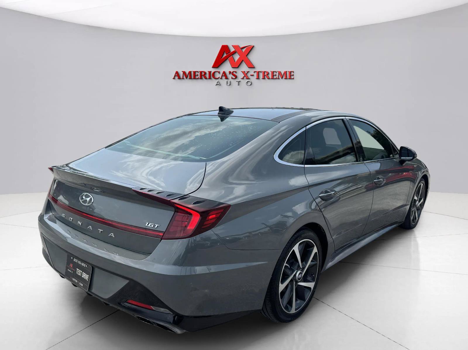 Used 2022 Hyundai Sonata SEL Plus FWD image 6