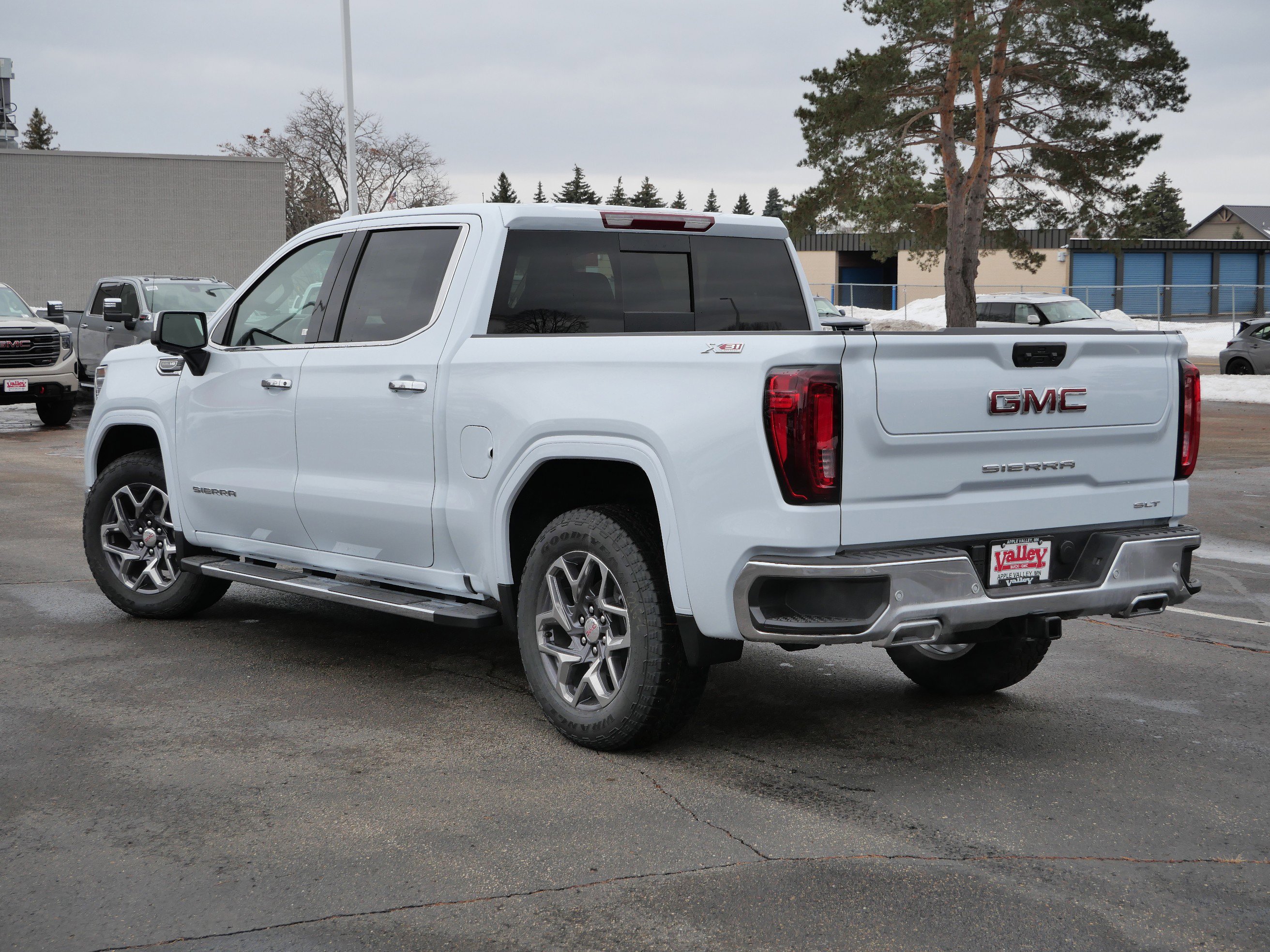 New 2026 GMC Sierra 1500 SLT w/ SLT Premium Plus Package image 2