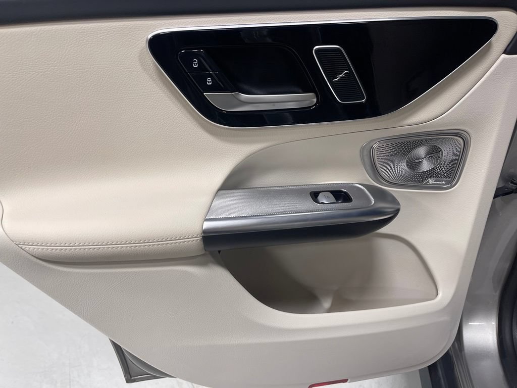 Used 2023 Mercedes-Benz GLC 300 4MATIC image 24