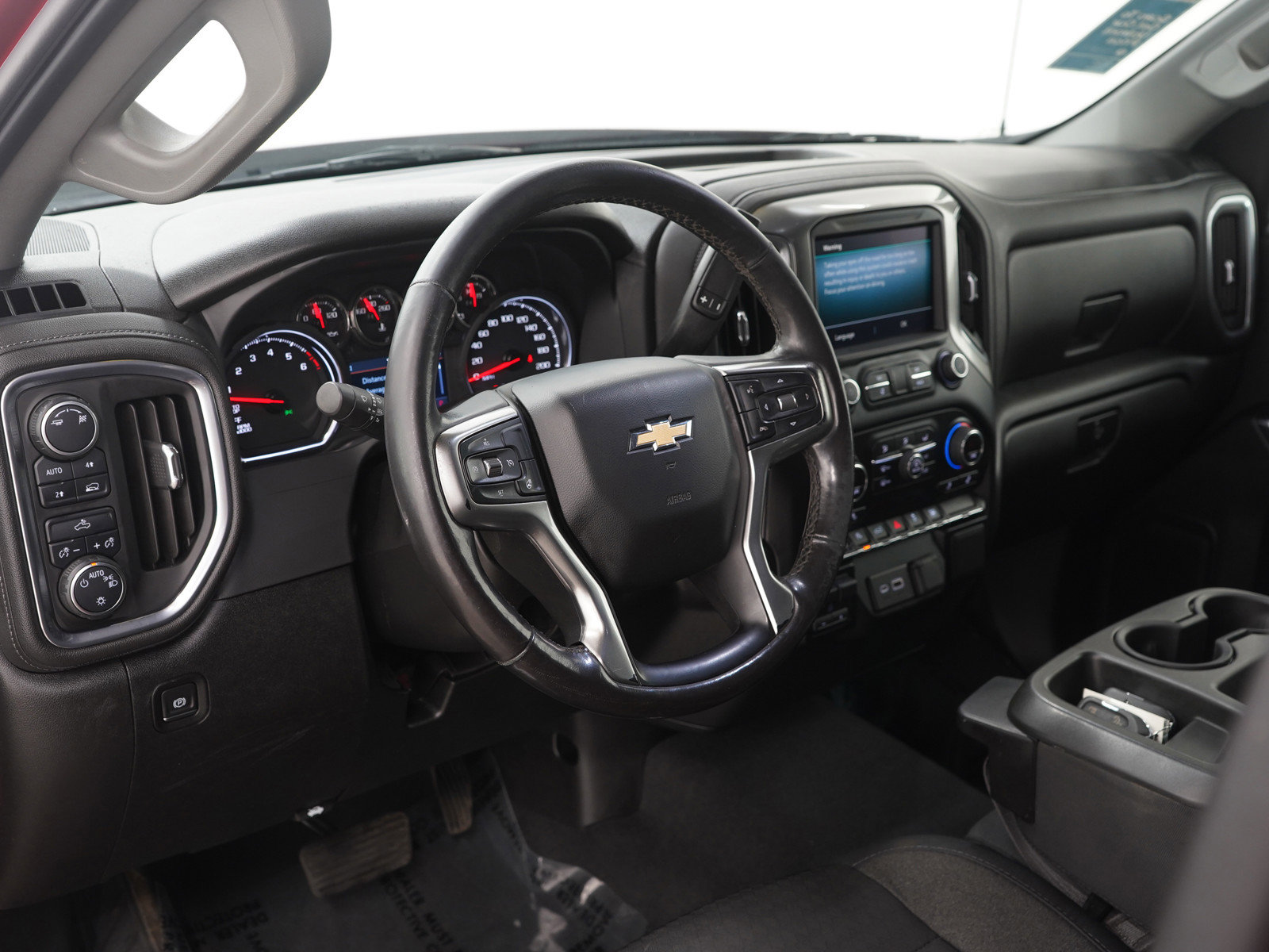 Used 2019 Chevrolet Silverado 1500 LT image 25