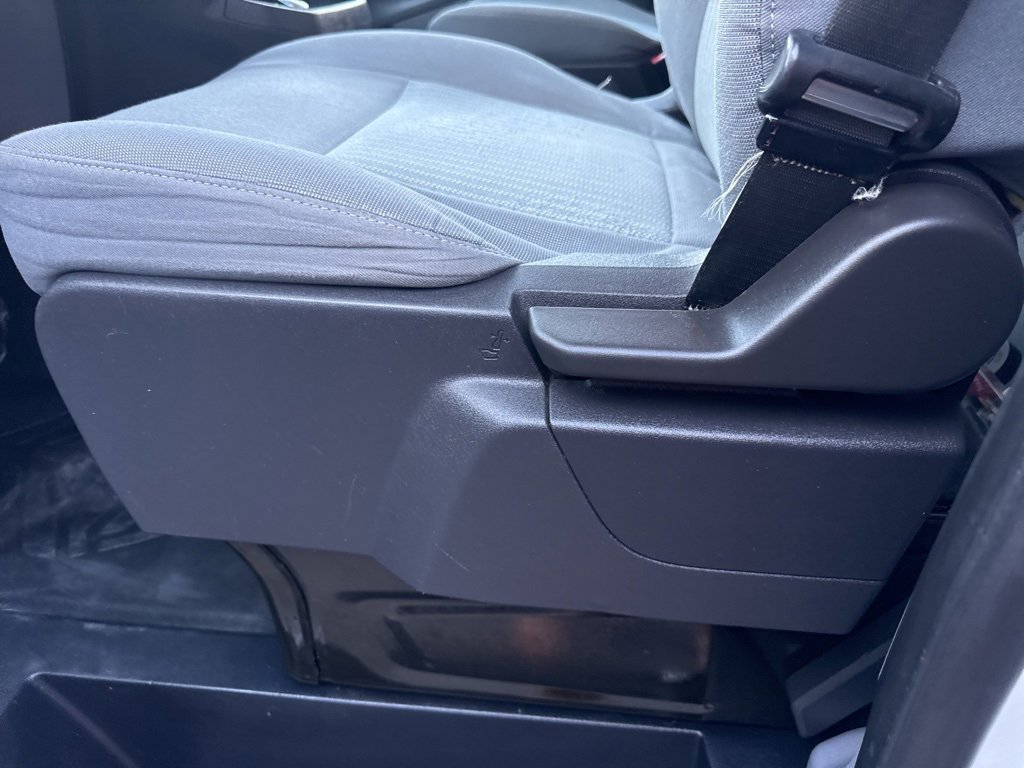 Used 2019 Ford Transit 150 130 Low Roof image 28