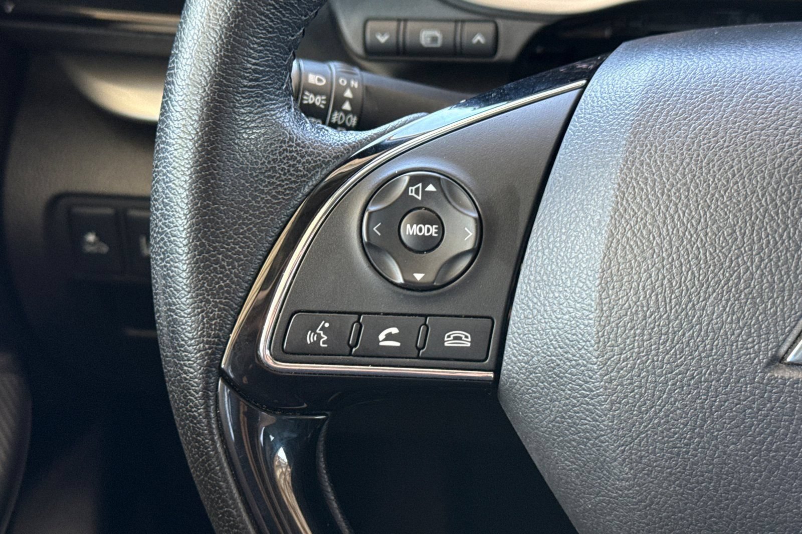 Used 2024 Mitsubishi Eclipse Cross SE AWD/4WD image 34