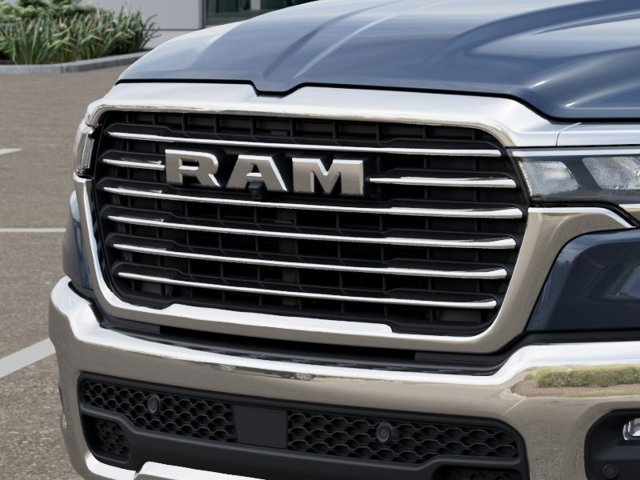 New 2026 RAM 1500 Laramie AWD/4WD image 14