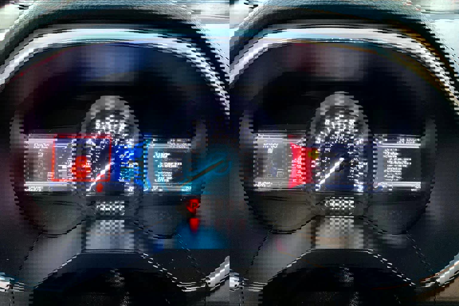 Used 2017 Ford Edge Titanium w/ Technology Package image 49