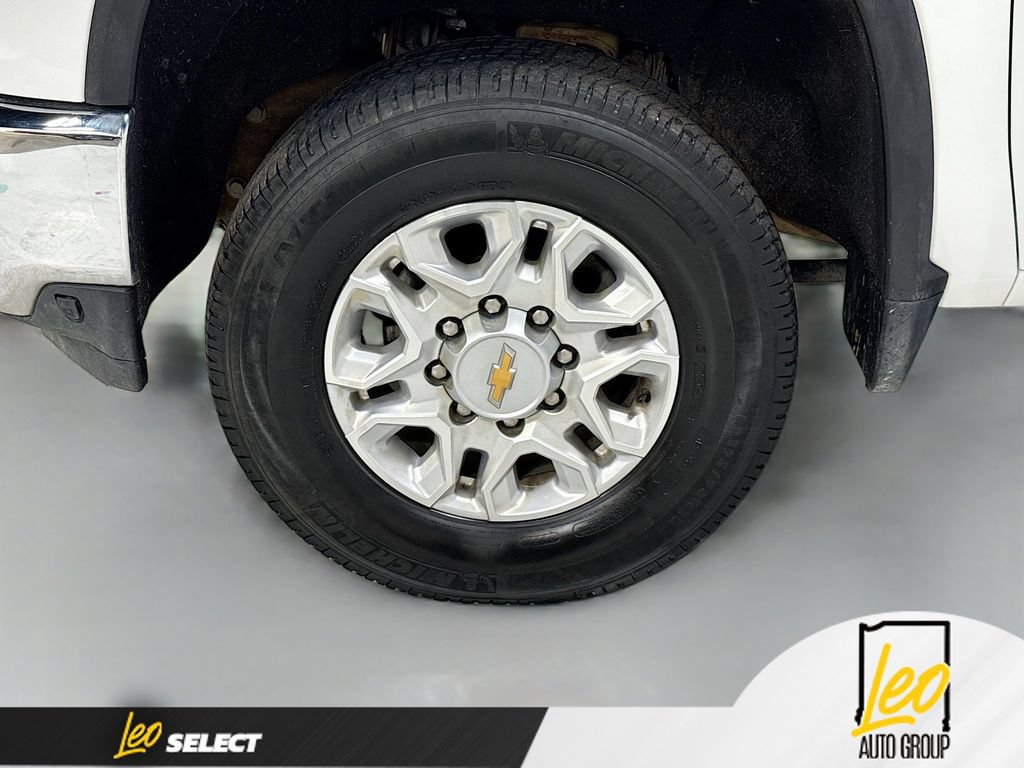 Used 2023 Chevrolet Silverado 2500 LT w/ Convenience Package AWD/4WD image 33