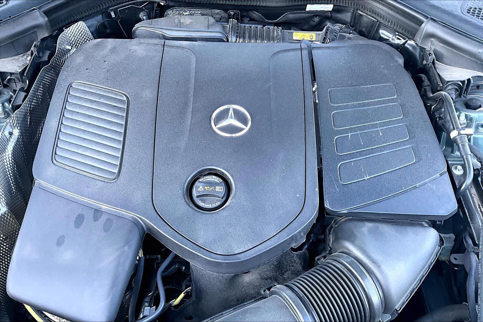 Used 2025 Mercedes-Benz GLC 350e 4MATIC image 33
