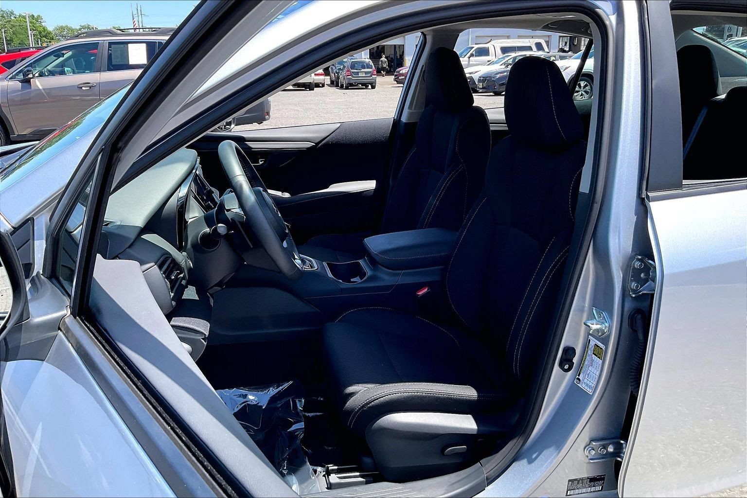 Certified 2025 Subaru Legacy Premium AWD/4WD image 8