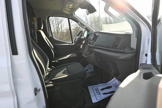 Used 2024 Ford Transit 250 Low Roof w/ Exterior Upgrade Package image 19