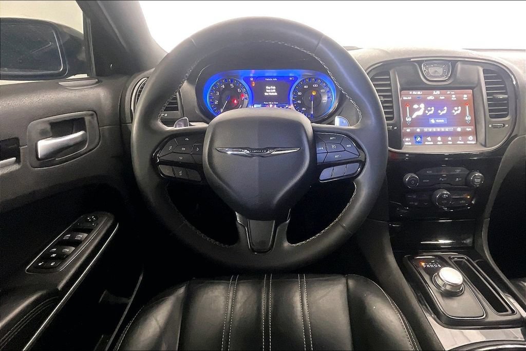 Used 2023 Chrysler 300 S RWD image 6