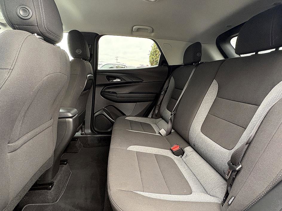 Certified 2025 Chevrolet TrailBlazer LT w/ LT Cold Weather Package image 10