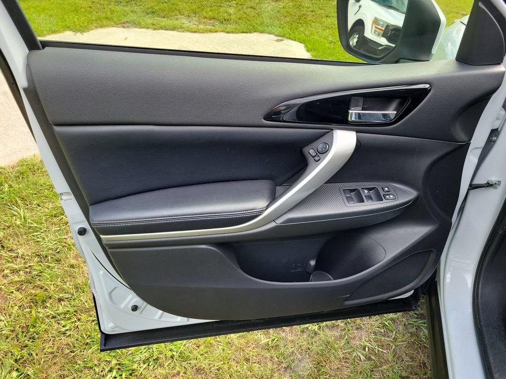 Used 2025 Mitsubishi Eclipse Cross SE AWD/4WD image 22