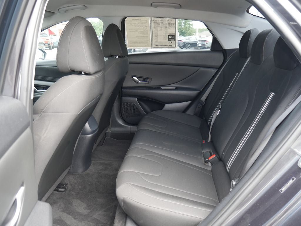 Used 2021 Hyundai Elantra SEL w/ Convenience Package FWD image 24