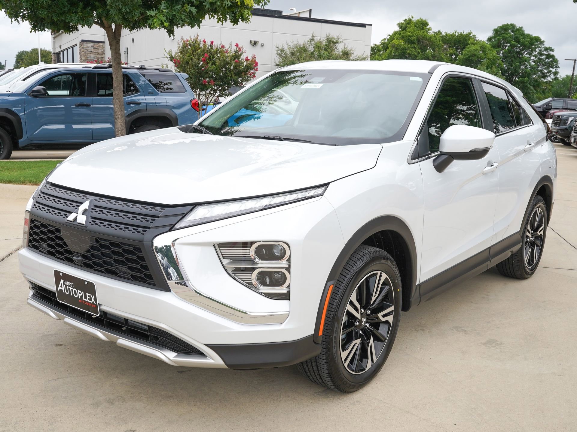 New 2026 Mitsubishi Eclipse Cross SE AWD/4WD image 7