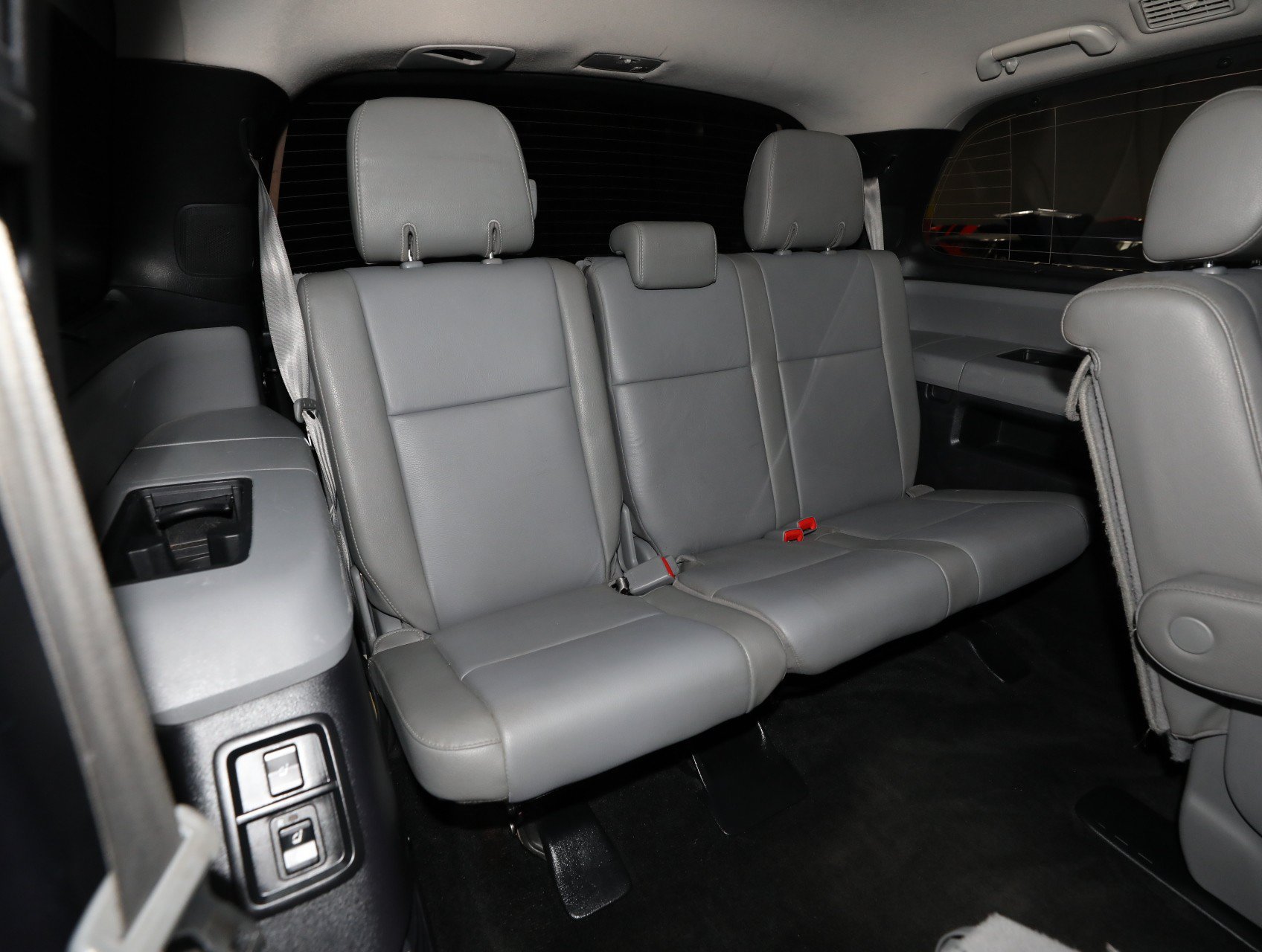 Used 2016 Toyota Sequoia Limited AWD/4WD image 42