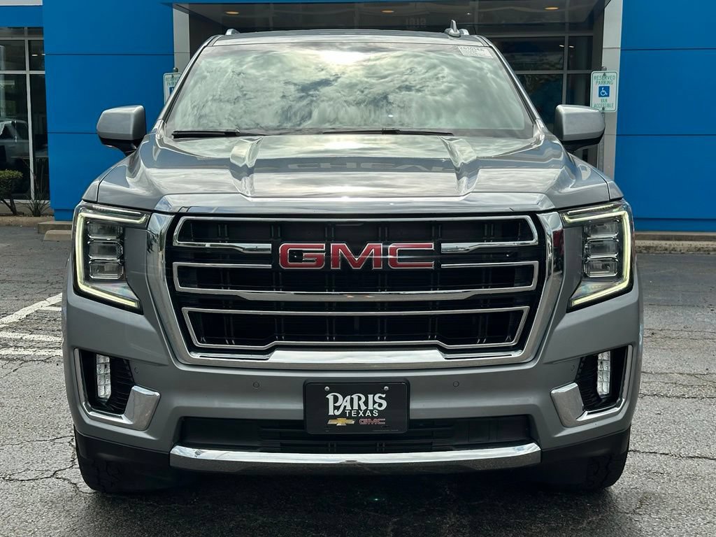 Used 2023 GMC Yukon XL SLT AWD/4WD image 2