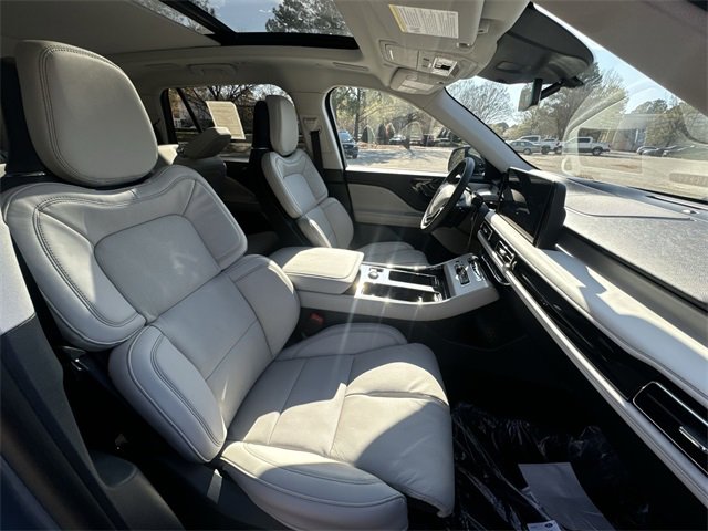 New 2026 Lincoln Aviator Reserve image 27