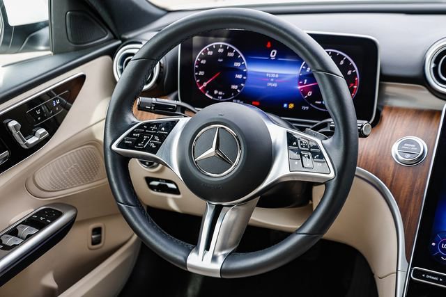 Used 2022 Mercedes-Benz C 300 4MATIC Sedan image 13