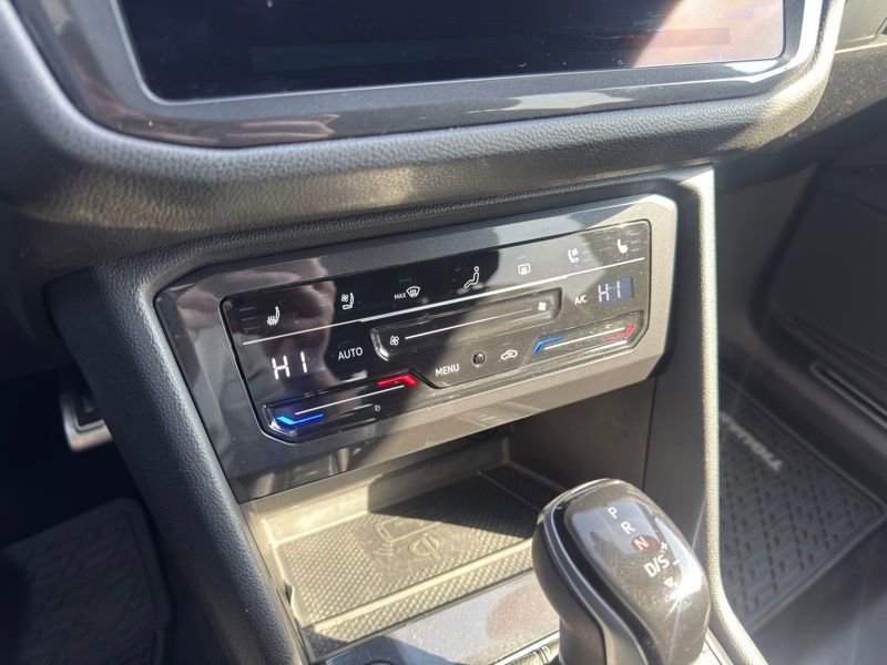 Used 2023 Volkswagen Tiguan SEL R-Line image 20