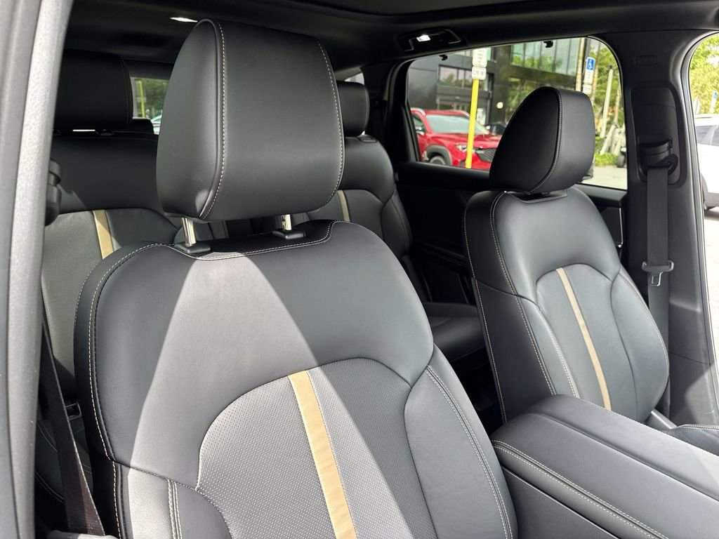 Certified 2025 MAZDA CX-90 3.3 Turbo w/ Premium Plus Pkg image 46