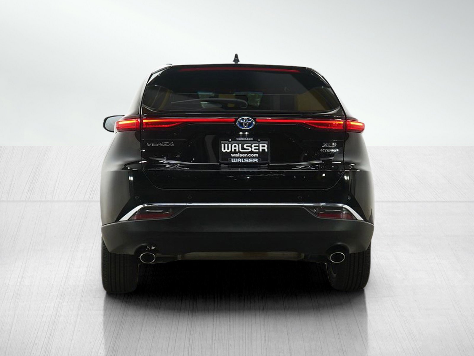 Used 2022 Toyota Venza Limited AWD/4WD image 4