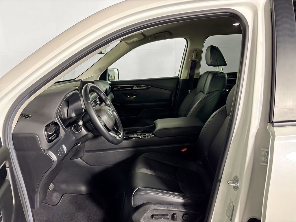 Certified 2026 Honda Passport RTL image 12