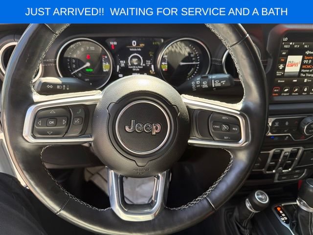 Used 2022 Jeep Wrangler Unlimited Sahara w/ Cold Weather Group AWD/4WD image 19