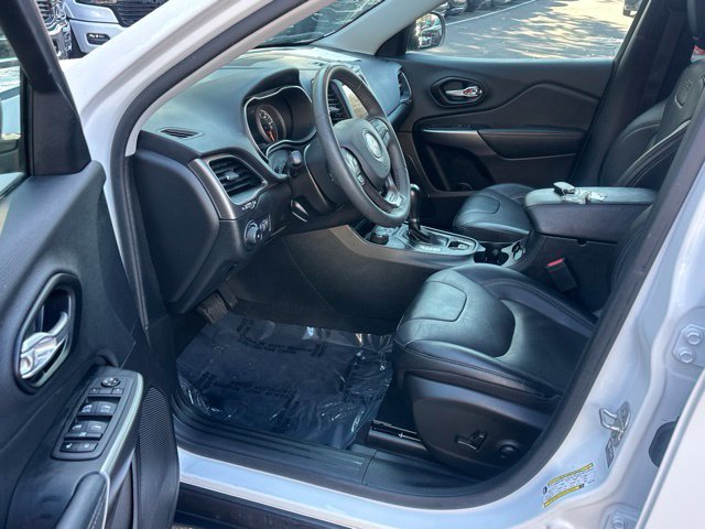 Used 2022 Jeep Cherokee Latitude Lux w/ Sun & Sound Group AWD/4WD image 26
