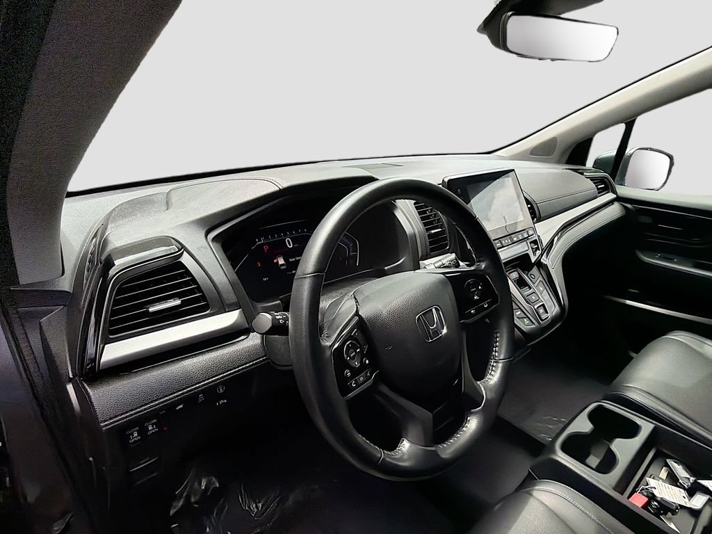 Used 2023 Honda Odyssey Touring image 9