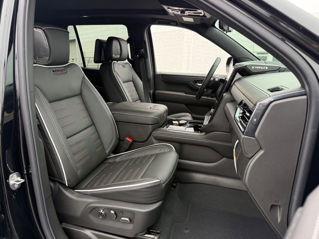 New 2026 GMC Yukon AT4 Ultimate image 24