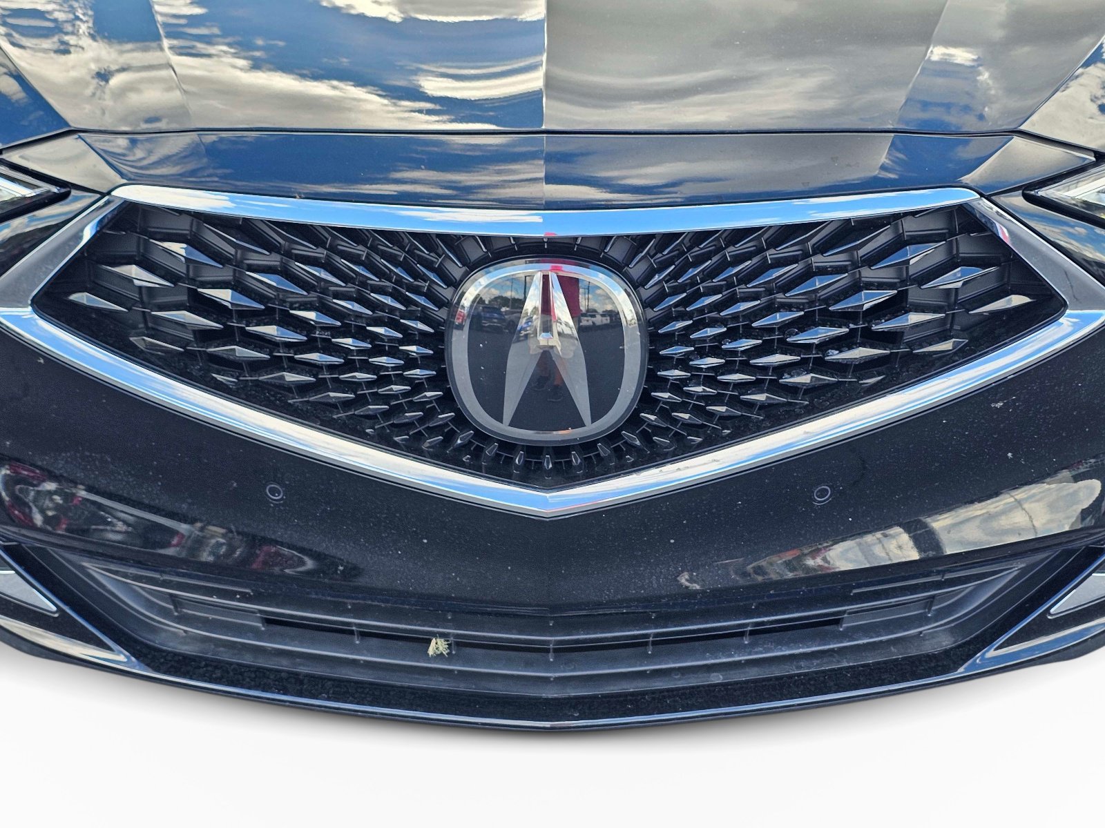 Used 2023 Acura MDX w/ Technology Package FWD image 3