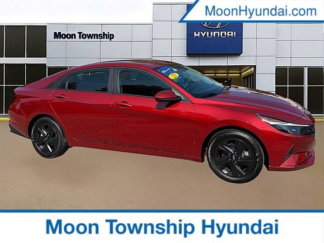 Certified 2023 Hyundai Elantra SEL w/ Cargo Package