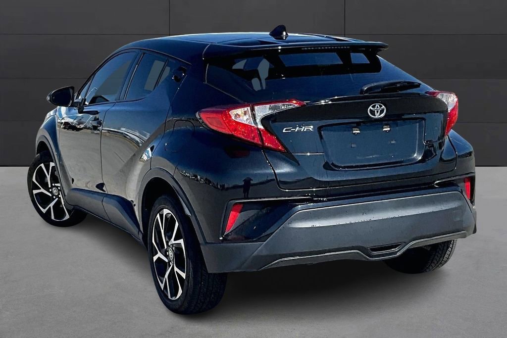 Used 2021 Toyota C-HR XLE image 10